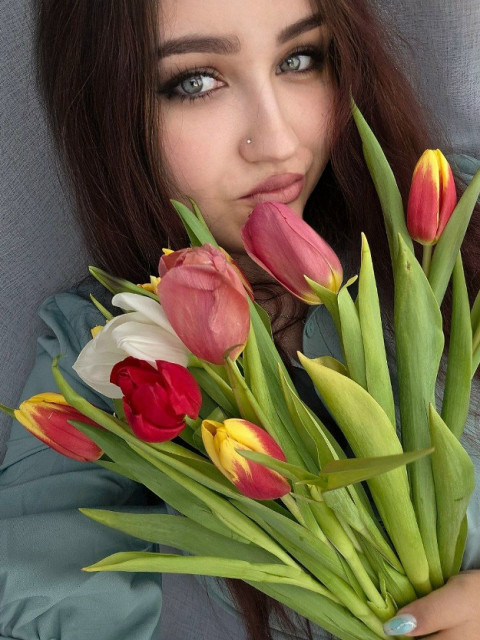 Анастасия, Россия, Новый Уренгой, 23 года, 2 ребенка. Познакомлюсь с парнем для любви и серьезных отношений, брака и создания семьи, воспитания детей, рождения...  Анкета 878824. 