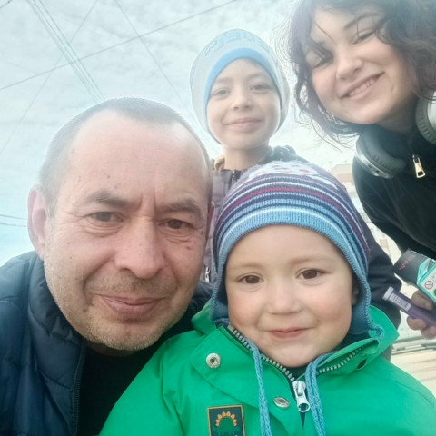 Юрий Гончар, Россия, Санкт-Петербург, 61 год, 1 ребенок. Вдовец, 4 детей, 16, 12, 6, 1. 7 лет