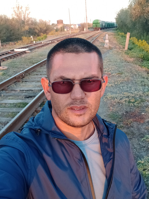 Александр Лазарев, Воронеж, 39 лет, 2 ребенка, 1 фото. Ищу: Настоящую...  Анкета 878847. 