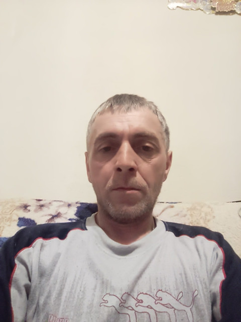 Алекс, Красноярск, 44 года, 3 ребенка. Ищу: Честную к самой себе, для серьезных отношений.  Анкета 879036. 