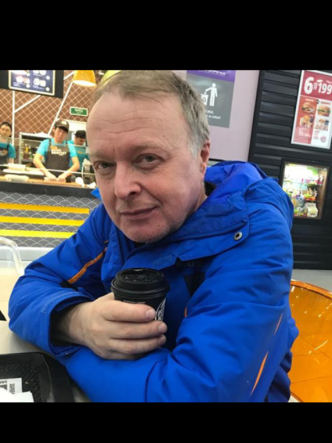 Сергей, Россия, Москва, 68 лет, 2 ребенка. Познакомлюсь с одинокой женщиной или вдовой 48-63 года, для взаимоприятных встреч и совместного досуга....  Анкета 879097. 