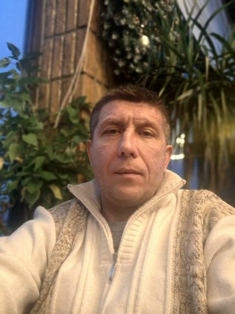 Максим, Россия, Красный Луч, 45 лет. Познакомлюсь с женщиной для любви и серьезных отношений, брака и создания семьи.  Анкета 879451. 