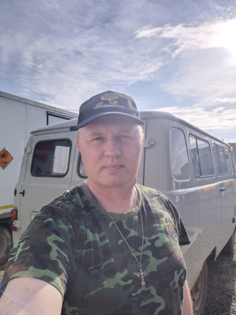 Алексей, Россия, Исилькуль, 52 года, 1 ребенок. Познакомлюсь с женщиной для любви и серьезных отношений.  Анкета 879481. 