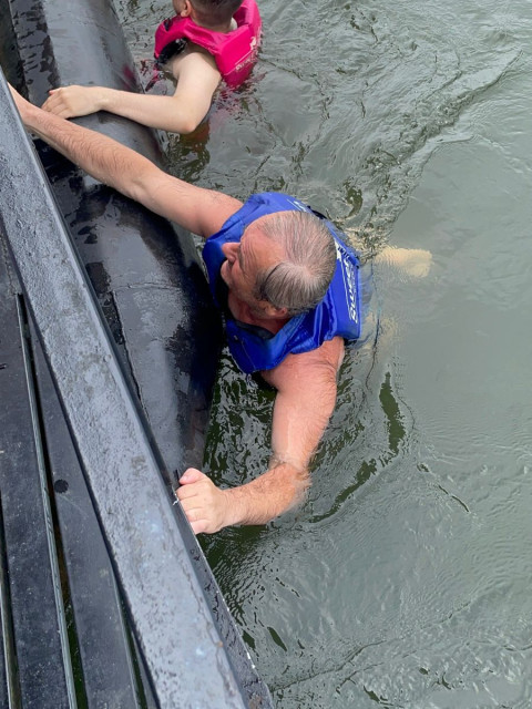 Владимир, Россия, Иркутск, 59 лет, 3 ребенка. Ищу: Простую, домашнюю  Анкета 879712. 