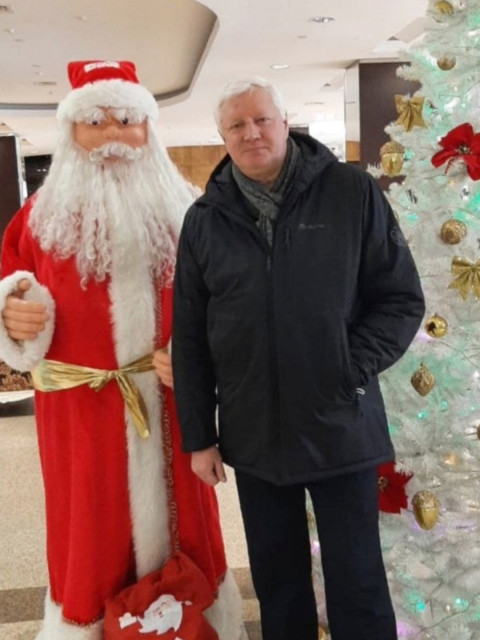 Максим, Москва, м. Митино, 58 лет, 1 ребенок. Ищу: Есть желание познакомиться с Женственной женщиной, основанное на Уважении, Такте и Заботе!  Анкета 879864. 