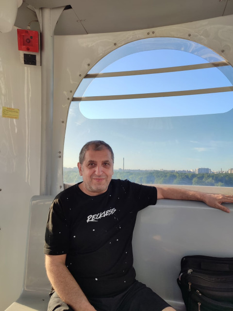 Рафик Арутюнов, Санкт-Петербург. Фото на сайте ГдеПапа.Ру