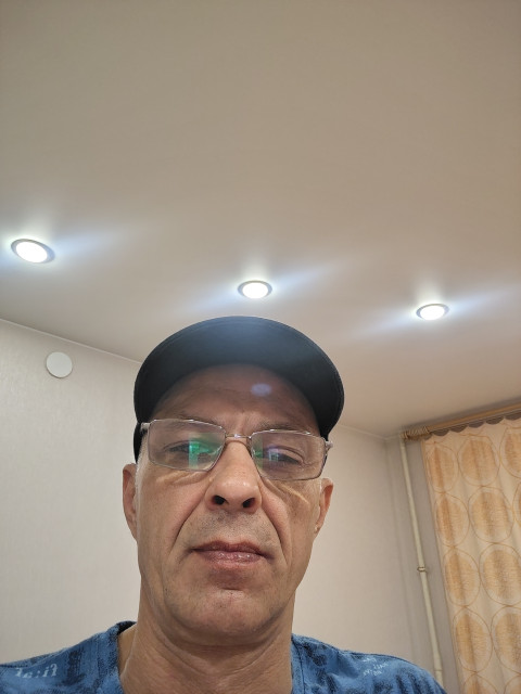 Наиль, Россия, Энгельс, 48 лет. Познакомлюсь с женщиной для любви и серьезных отношений, брака и создания семьи. Люблю ж худощавого...  Анкета 880012. 