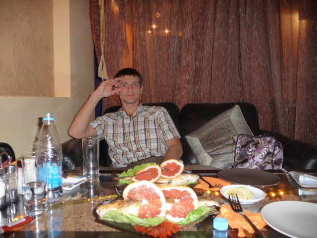 Андрей, Москва, м. Щёлковская, 38 лет. Он ищет её: женщину для любви и серьезных отношений, брака и создания семьи, воспитания детей, рождения совместн  Анкета 880310. 