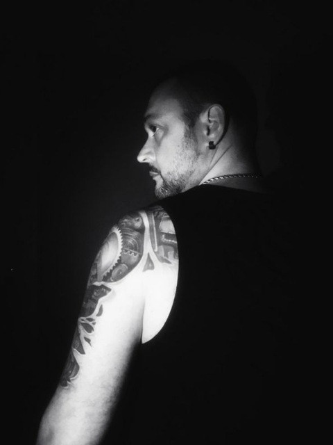 Сергей, Санкт-Петербург, 44 года, 2 ребенка, 2 фото. Познакомлюсь с женщиной для любви и серьезных отношений, дружбы и общения.  Анкета 880629. 