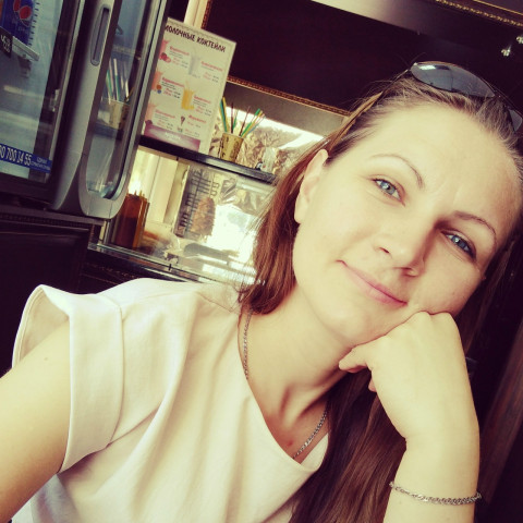 Марина, Россия, Омск, 39 лет, 3 ребенка. Она ищет его: Хочу познакомиться с мужчину, который зажжет в моем сердце искру любви, как в юности.  Анкета 880840. 