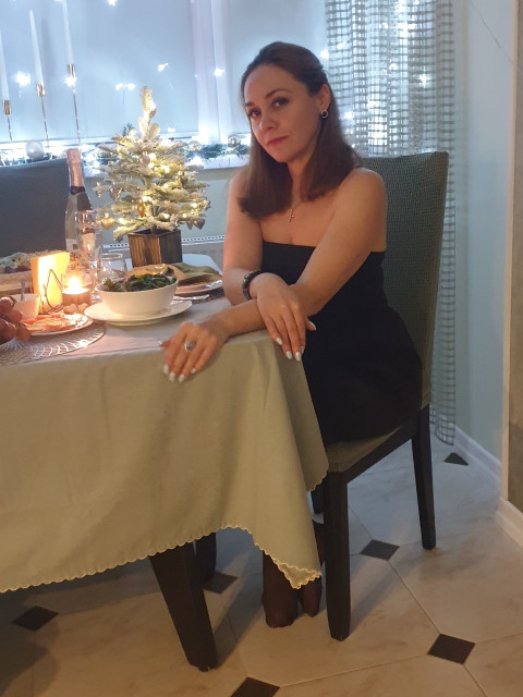 Mari, Россия, Краснодар, 46 лет, 1 ребенок. Познакомлюсь с мужчиной для любви и серьезных отношений, брака и создания семьи, дружбы и общения.  Анкета 880854. 