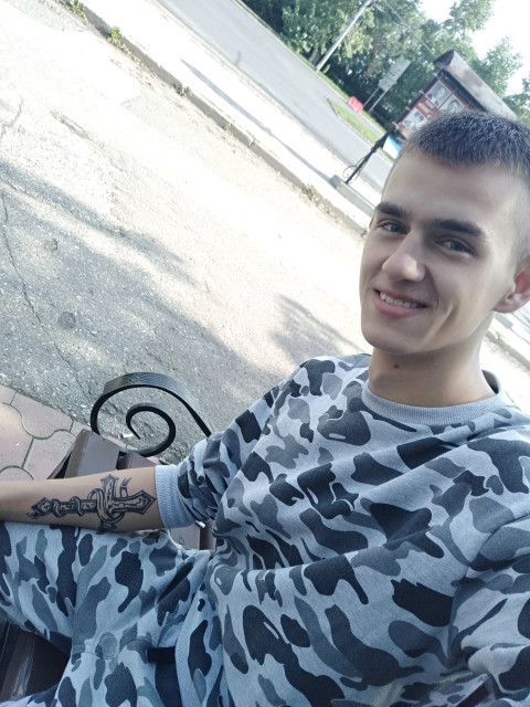 Дмитрий, Воронеж, 31 год, 3 фото. Познакомлюсь с женщиной для дружбы и общения.  Анкета 880928. 