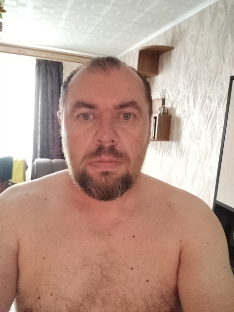 Алексей, Минск, Спортивная, 47 лет. Познакомлюсь с женщиной для любви и серьезных отношений, брака и создания семьи.  Анкета 881037. 