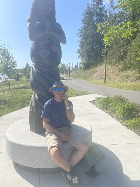 Sergey, Минск, м. Могилёвская, 49 лет. Не замужнюю и не ангела! Ищу живую, настоящую и не играющую в игры кто кого круче, или кто кого обыграет....  Анкета 881093. 