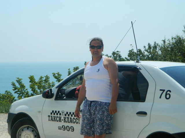 Ринат, Россия, Белорецк, 50 лет, 3 ребенка. Он ищет её: женщину для любви и серьезных отношений, брака и создания семьи. Ищу ту, которая хочет создать семью  Анкета 881120. 