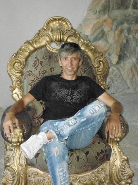 Емил, Болгария, Пловдив. Фото на сайте ГдеПапа.Ру