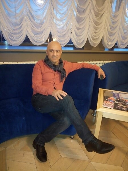 Гагик Бадалян, Москва, м. Первомайская. Фото на сайте ГдеПапа.Ру