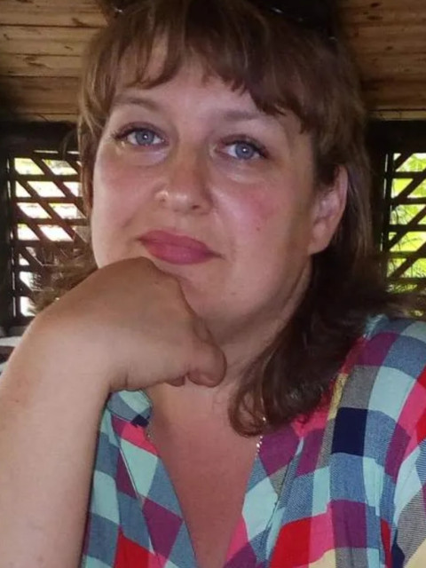 Лилия, Россия, Донецк, 50 лет, 2 ребенка. Ищу: Любящий семейный очаг, добрый, заботливый.  Анкета 881699. 