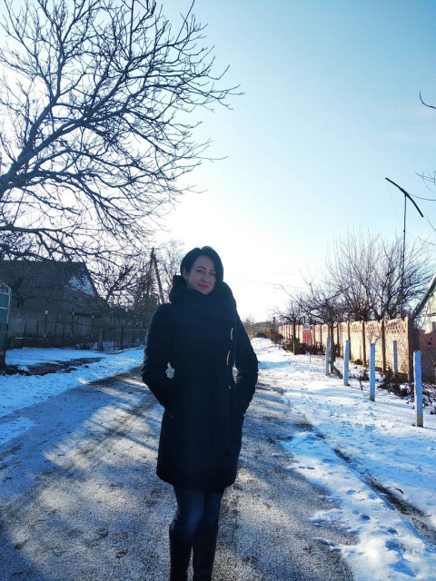 Натали, Свердловск, 52 года. Познакомлюсь с мужчиной для любви и серьезных отношений.  Анкета 881708. 