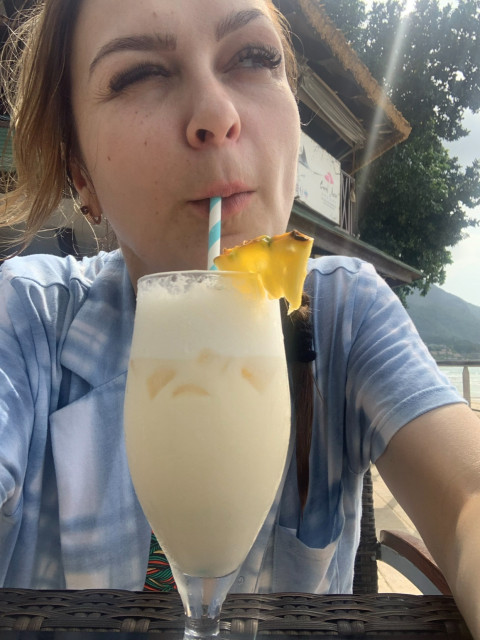 Надежда, Москва, м. Бульвар Дмитрия Донского. Фото на сайте ГдеПапа.Ру