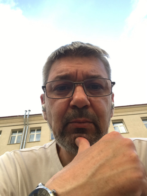 Алексей, Москва, 50 лет, 3 ребенка, 3 фото. Познакомлюсь с женщиной для любви и серьезных отношений, брака и создания семьи, воспитания детей, дружбы...  Анкета 881873. 