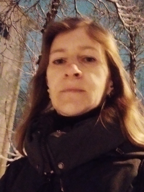 Елена, Минск, 49 лет, 2 ребенка, 1 фото. Познакомлюсь с мужчиной для дружбы и общения.  Анкета 882089. 