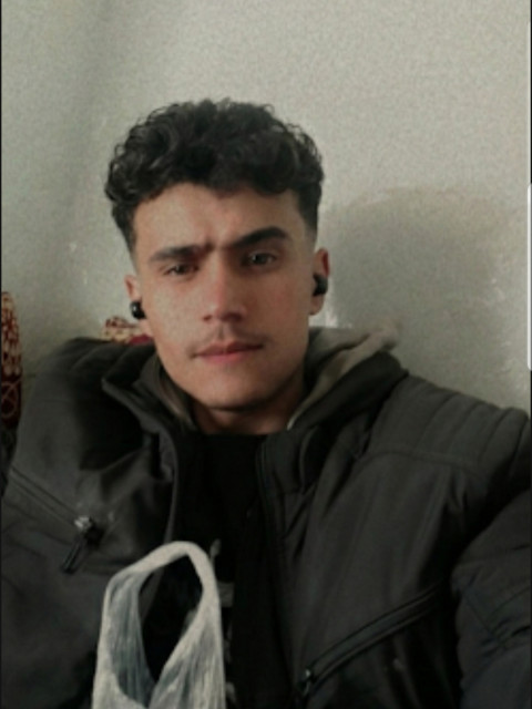 ????, Россия, Москва, 21 год. Познакомлюсь с девушкой для любви и серьезных отношений, брака и создания семьи.  Анкета 882104. 