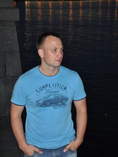 Денис, Россия, Санкт-Петербург, 32 года. Познакомлюсь с женщиной для любви и серьезных отношений, брака и создания семьи, воспитания детей, рождения...  Анкета 882151. 