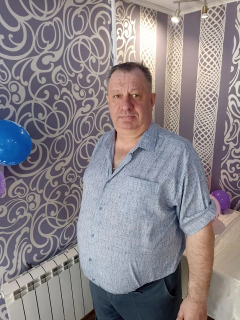 Сергей, Россия, Новосибирск, 50 лет, 2 ребенка. Он ищет её: женщину для любви и серьезных отношений, брака и создания семьи.  Анкета 882210. 