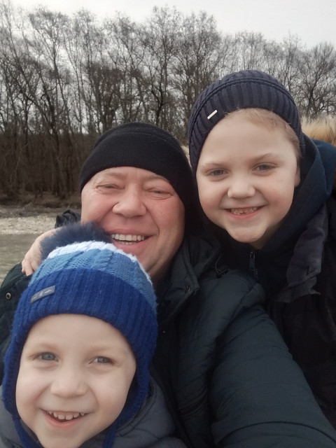 Евгений, Отрадная, 47 лет, 4 ребенка, 1 фото. Ищу спутницу жизни