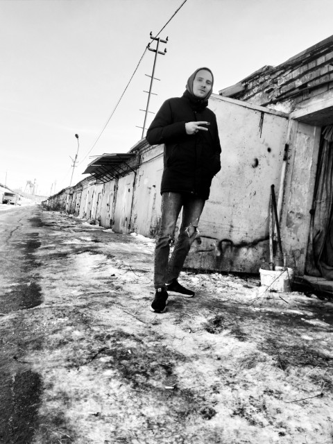 Саша, Россия, Челябинск, 28 лет. Познакомлюсь для серьезных отношений.