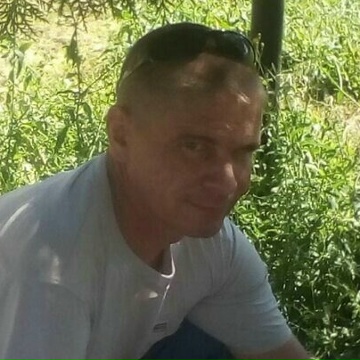 Александр Чернышов, Павлово, 47 лет, 1 ребенок, 1 фото. Просто хочется найти женщину которая будет любить и будет верной. Наверное это редкость, о я уверен...  Анкета 882476. 