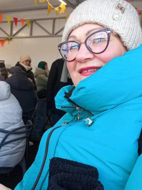 Светлана, Россия, Ярославль, 61 год, 1 ребенок. Познакомлюсь с мужчиной для дружбы и общения.  Анкета 882511. 