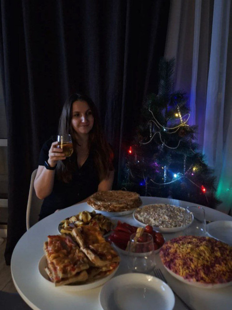 Катя, Москва, 36 лет, 1 ребенок. Познакомлюсь с мужчиной для любви и серьезных отношений, брака и создания семьи, воспитания детей, рождения...  Анкета 882618. 