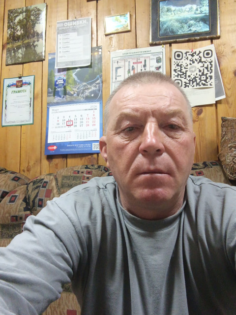 Александр, Россия, Бийск, 48 лет, 2 ребенка. Ищу: Добрую девушку которая будет меня любить поддерживать во всём всегда поможет в трудную ситуацию  Анкета 882625. 