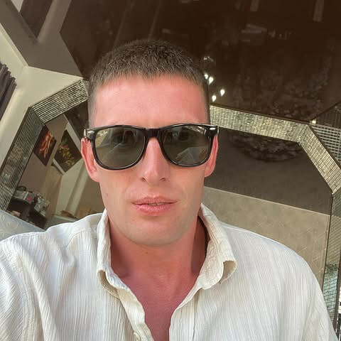 Иван Чернов, Великий Новгород, 42 года, 1 фото. Он ищет её: Милую  Анкета 882820. 