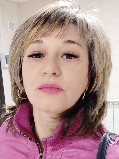 Ирина, Ставрополь, 42 года, 1 ребенок. Познакомлюсь с мужчиной для любви и серьезных отношений, брака и создания семьи, дружбы и общения.  Анкета 882847. 
