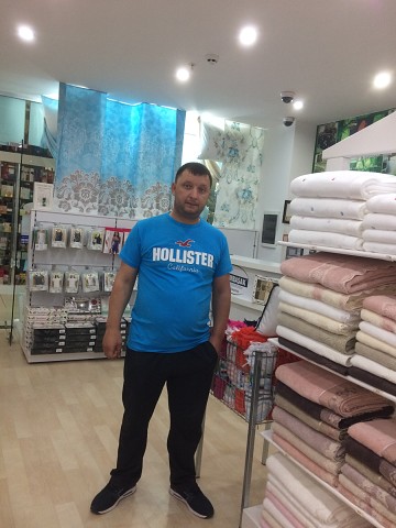 Владимир Митов, Комрат, 42 года, 1 ребенок, 1 фото. Познакомиться с парнем из Комрат