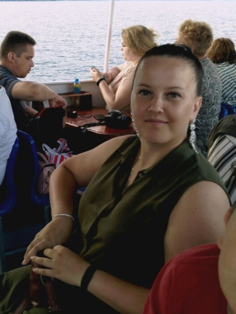 Светлана, Россия, Алушта, 41 год. Познакомлюсь с мужчиной для любви и серьезных отношений, брака и создания семьи, рождения совместных...  Анкета 883003. 