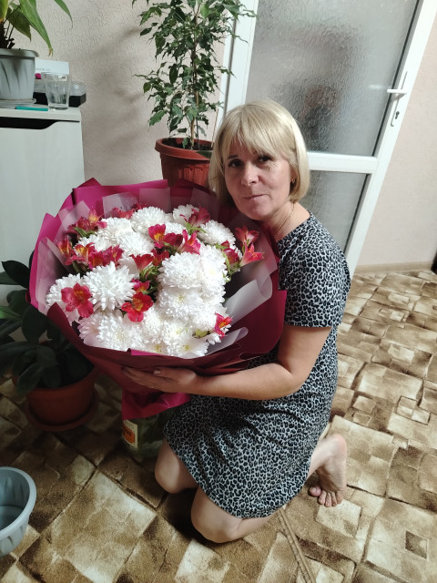 Эля, Россия, Симферополь, 49 лет, 3 ребенка. Познакомлюсь с мужчиной для дружбы и общения.  Анкета 883372. 