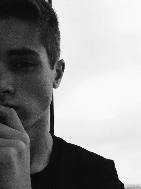 Илья, Россия, Тула, 24 года. Познакомлюсь с девушкой для любви и серьезных отношений, дружбы и общения.  Анкета 883502. 