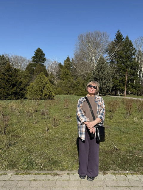 Ирина, Краснодар, 64 года. Познакомлюсь с мужчиной для дружбы и общения.  Анкета 883533. 