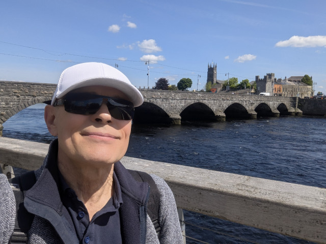 Юрий, Россия, Луганск, 60 лет. Познакомлюсь с позитивной женщиной для серьезных отношений. Хочется видеть рядом ту, что в мире с собой...  Анкета 883654. 