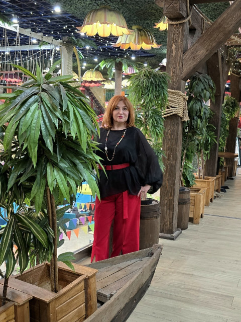 Светлана, Россия, Курск, 59 лет, 2 ребенка. Она ищет его: мужчину для любви и серьезных отношений, брака и создания семьи.  Анкета 883970. 