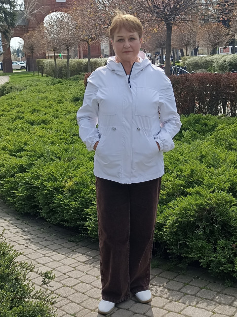 Татьяна, Россия, Краснодар, 65 лет, 1 ребенок. Познакомлюсь с мужчиной для любви и серьезных отношений.  Анкета 884001. 