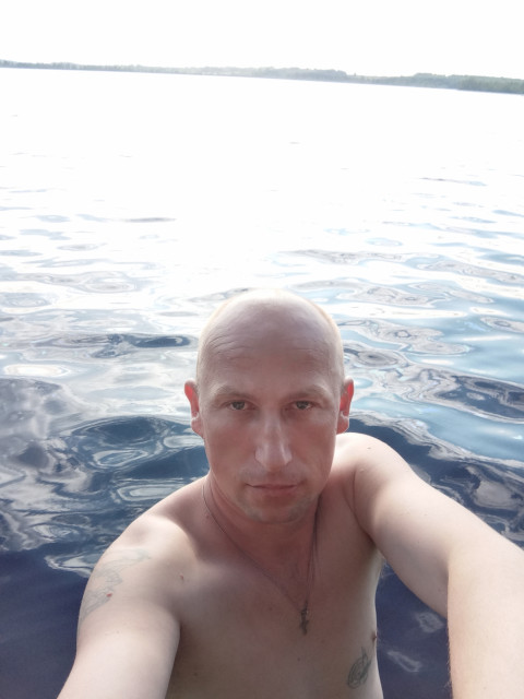 Алексей, Россия, Москва, 44 года. Спокоен.