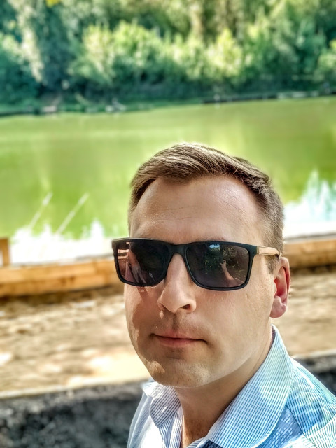 Константин, Москва, 37 лет, 2 ребенка, 4 фото. Познакомлюсь с женщиной для любви и серьезных отношений, брака и создания семьи.  Анкета 884122. 