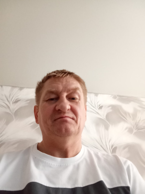 Михаил Кузьмин, Стерлитамак, 47 лет, 1 ребенок. Ищу: Ческую без вранья обмана  Анкета 884243. 