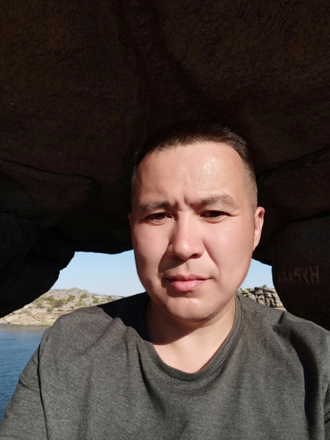 Ник, Новосибирск, 43 года. Познакомлюсь с женщиной для любви и серьезных отношений, брака и создания семьи.  Анкета 884347. 