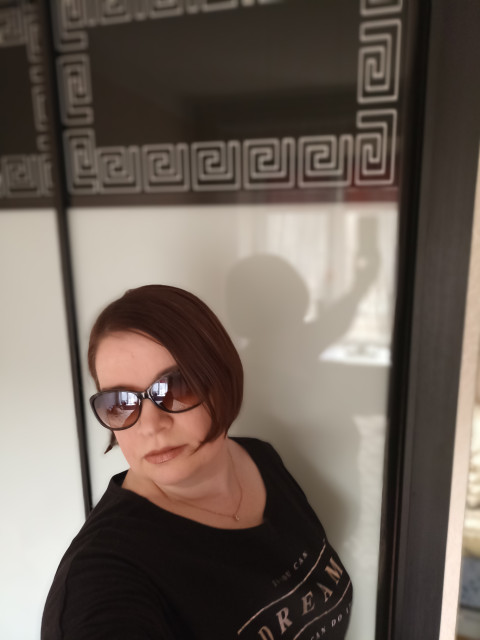 Ка-Рина, Россия, Москва, 43 года. Познакомлюсь с мужчиной для любви и серьезных отношений. 43-50 лет. Рост от 175.  Анкета 884356. 